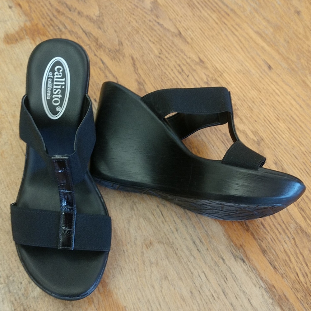 Callisto of California wedge sandals